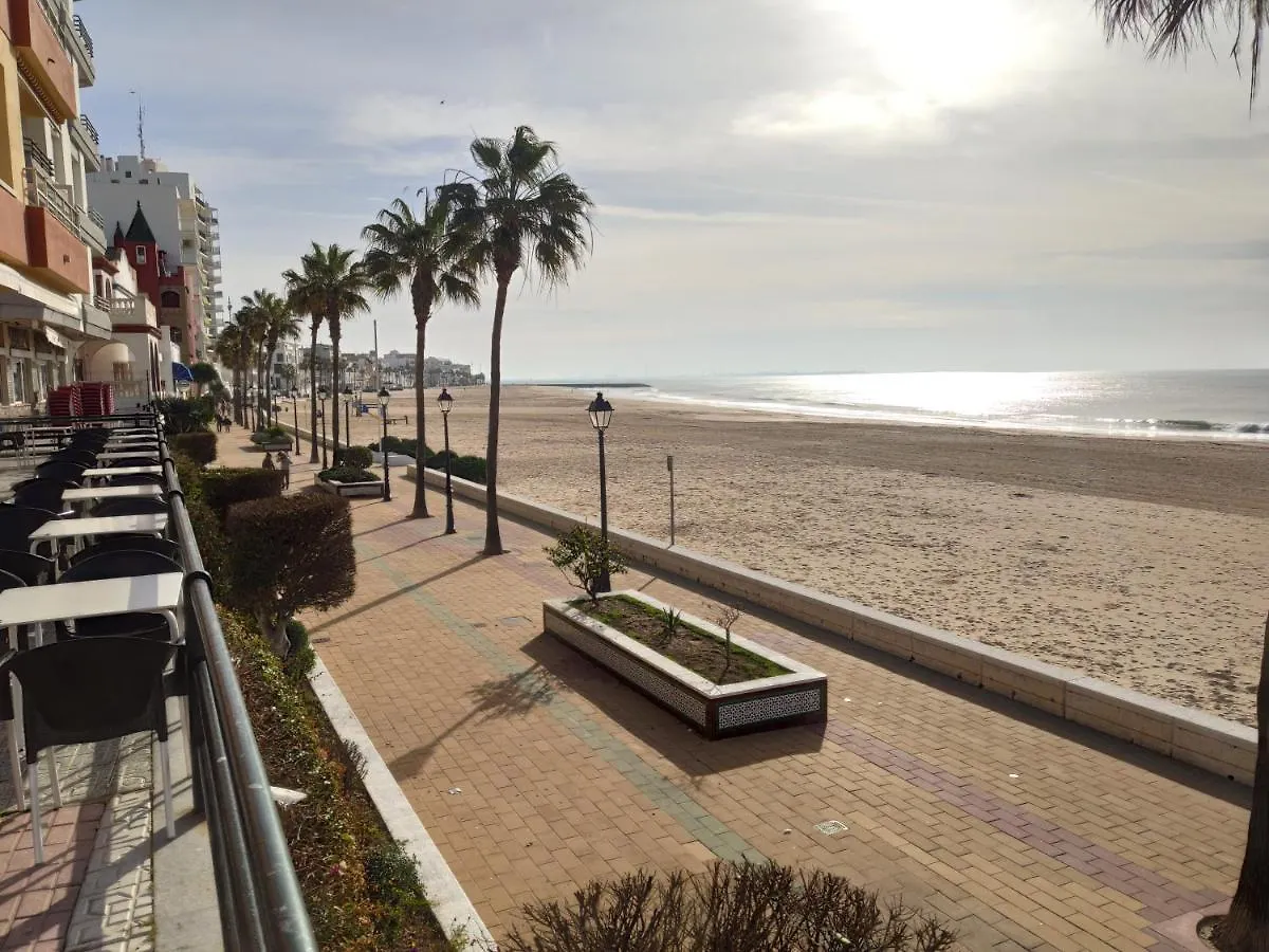 VALDECARRETAS Apartamento Rota cerca de playa 0*,  España