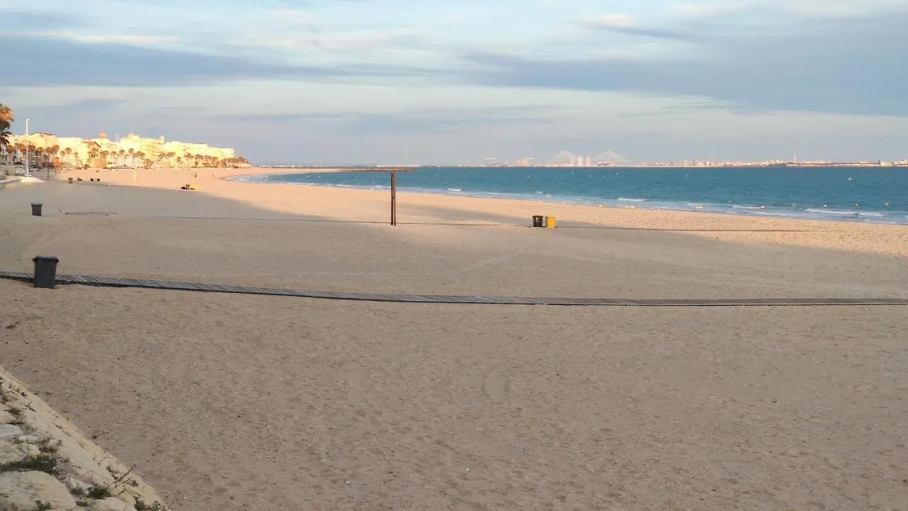 VALDECARRETAS Apartamento Rota cerca de playa