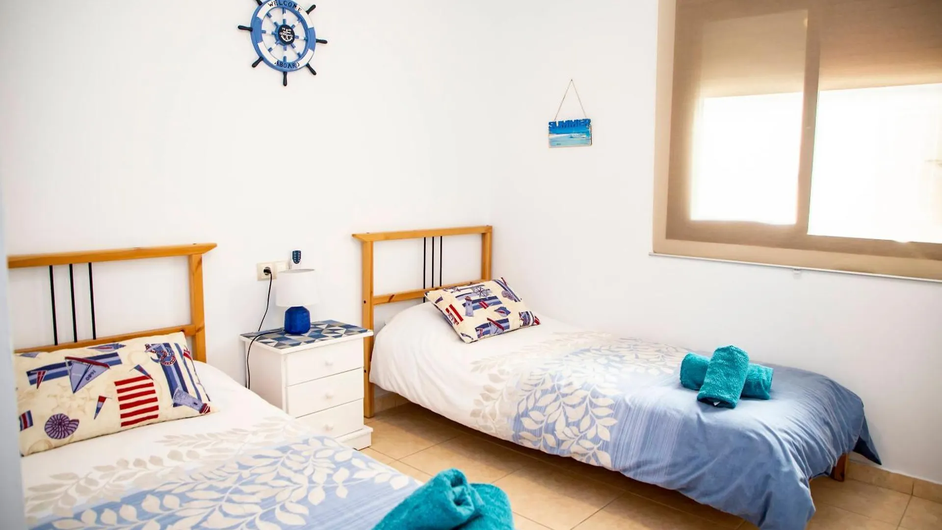 Apartment Valdecarretas Apartamento Rota Cerca De Playa Spain